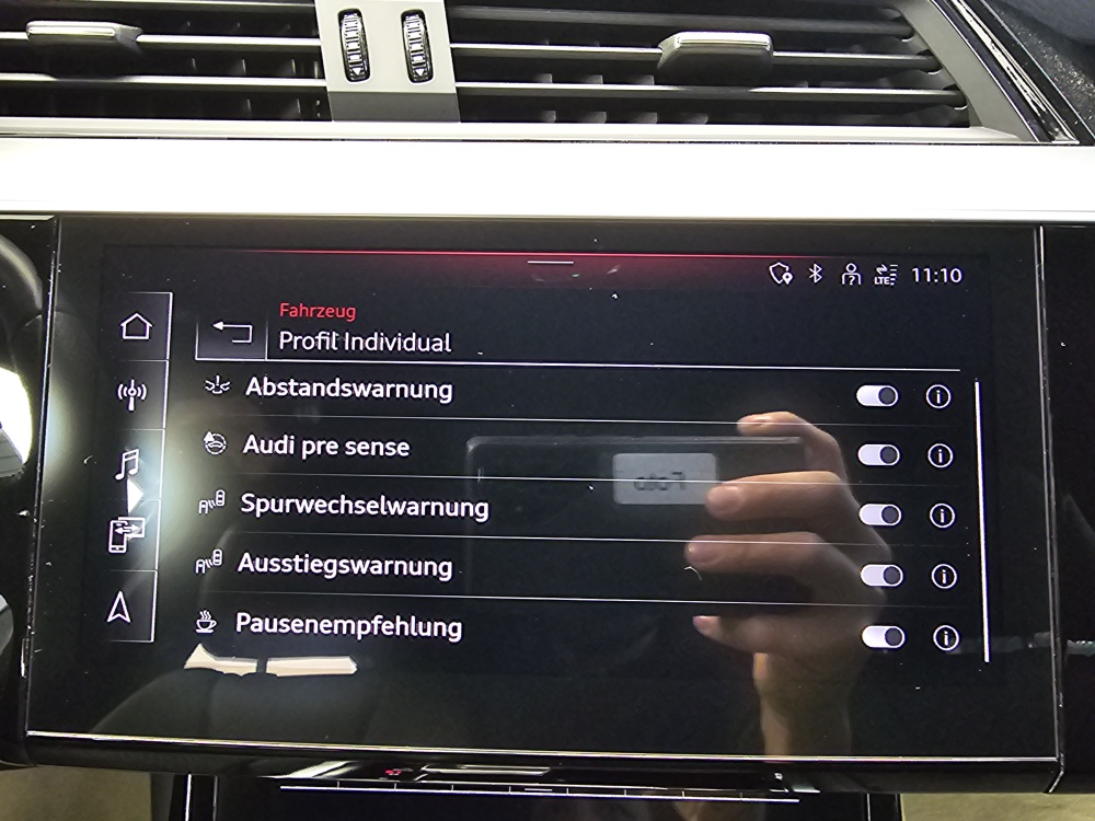 Audi e-tron bei Hoffmann Automobile in Wolfsburg kaufen und sofort mitnehmen - Bild 19