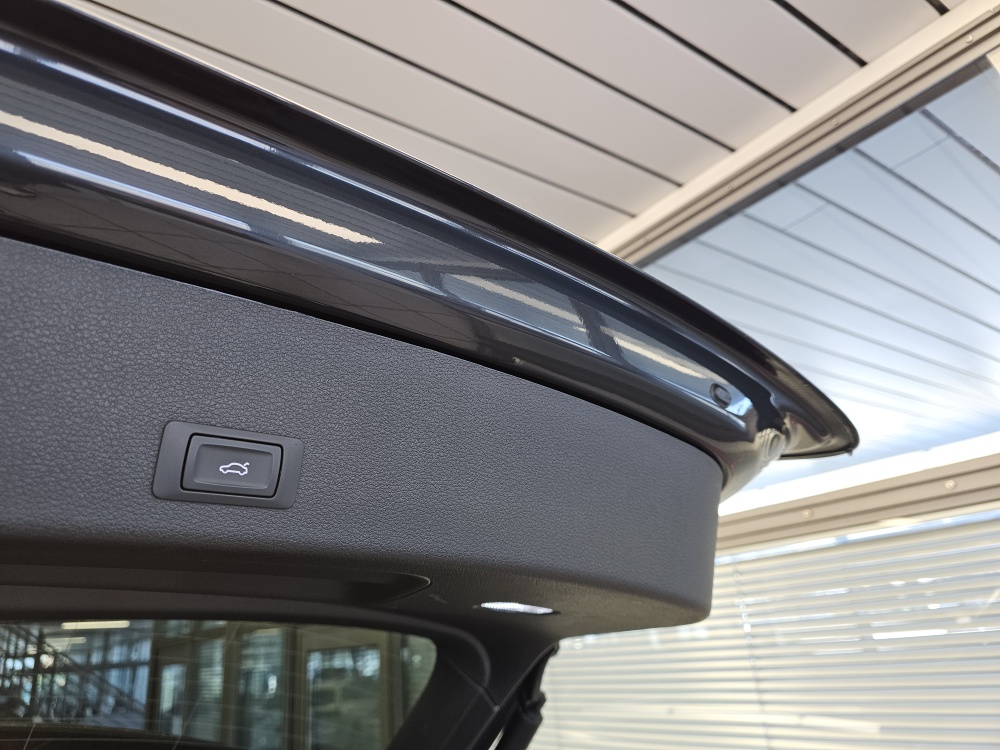 Audi e-tron bei Hoffmann Automobile in Wolfsburg kaufen und sofort mitnehmen - Bild 3