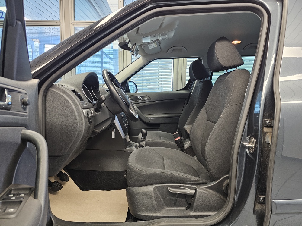 Skoda Yeti bei Hoffmann Automobile in Wolfsburg kaufen und sofort mitnehmen - Bild 13