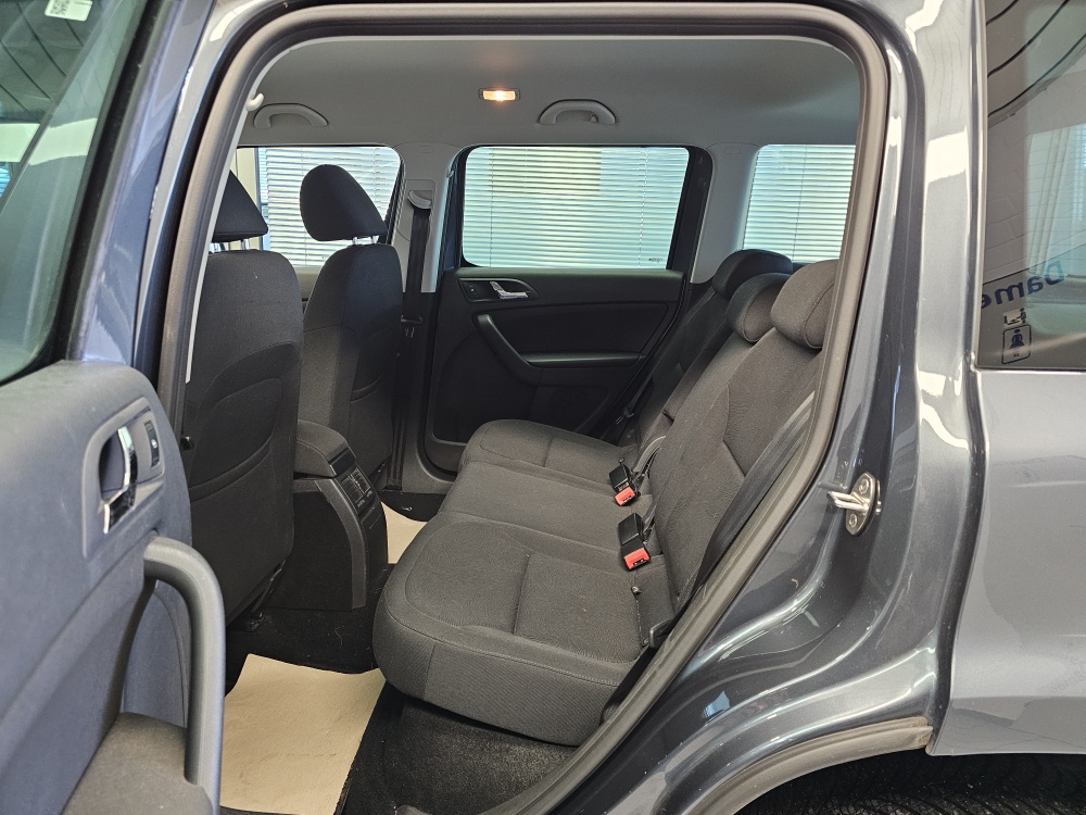 Skoda Yeti bei Hoffmann Automobile in Wolfsburg kaufen und sofort mitnehmen - Bild 5