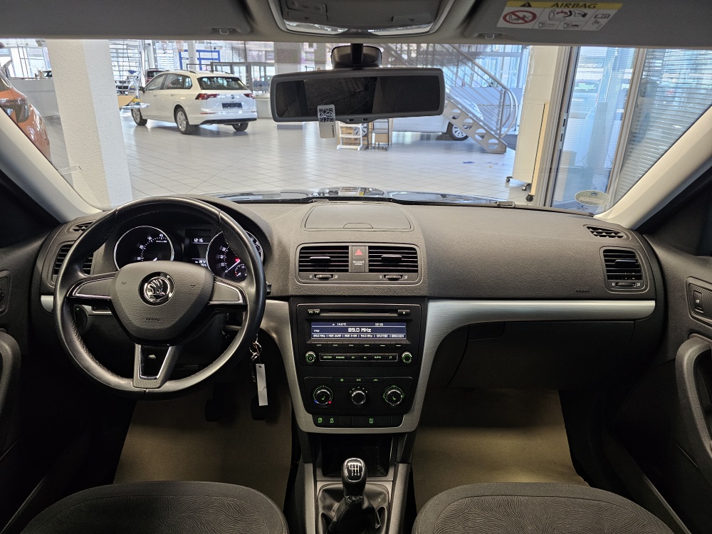 Skoda Yeti bei Hoffmann Automobile in Wolfsburg kaufen und sofort mitnehmen - Bild 6