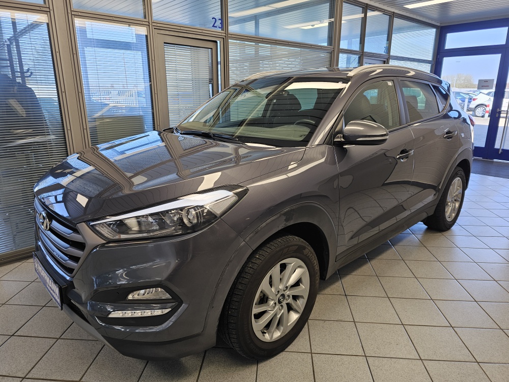 Hyundai Tucson  für nur 13.900,- € bei Hoffmann Automobile in Wolfsburg kaufen und sofort mitnehmen