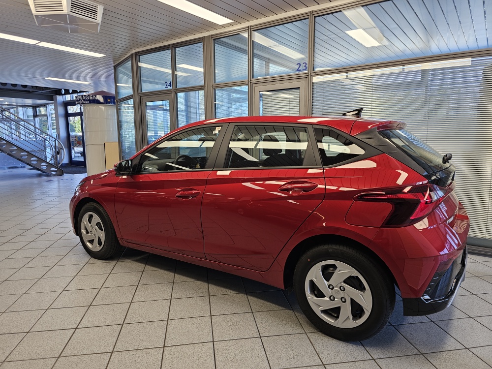Hyundai i20 bei Hoffmann Automobile in Wolfsburg kaufen und sofort mitnehmen - Bild 24