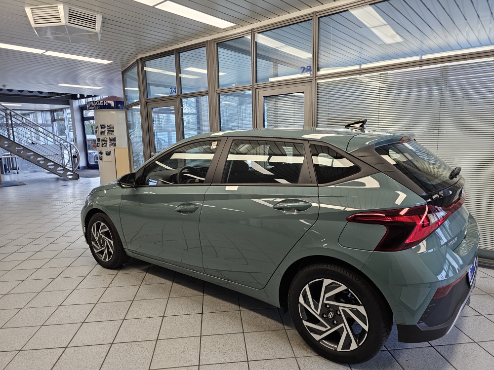 Hyundai i20 bei Hoffmann Automobile in Wolfsburg kaufen und sofort mitnehmen - Bild 24