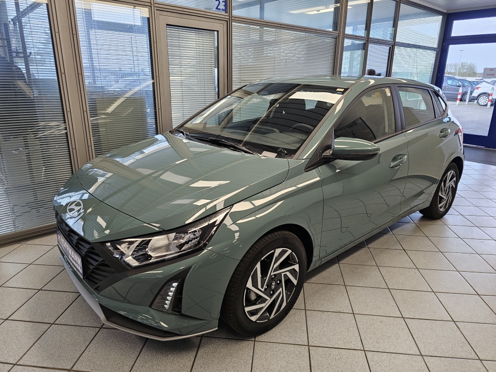 Hyundai i20  für nur 17.250,- € bei Hoffmann Automobile in Wolfsburg kaufen und sofort mitnehmen