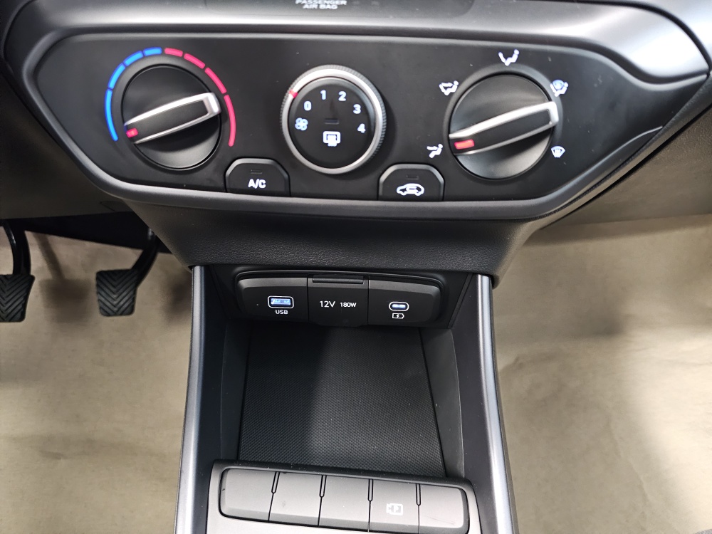 Hyundai i20 bei Hoffmann Automobile in Wolfsburg kaufen und sofort mitnehmen - Bild 8