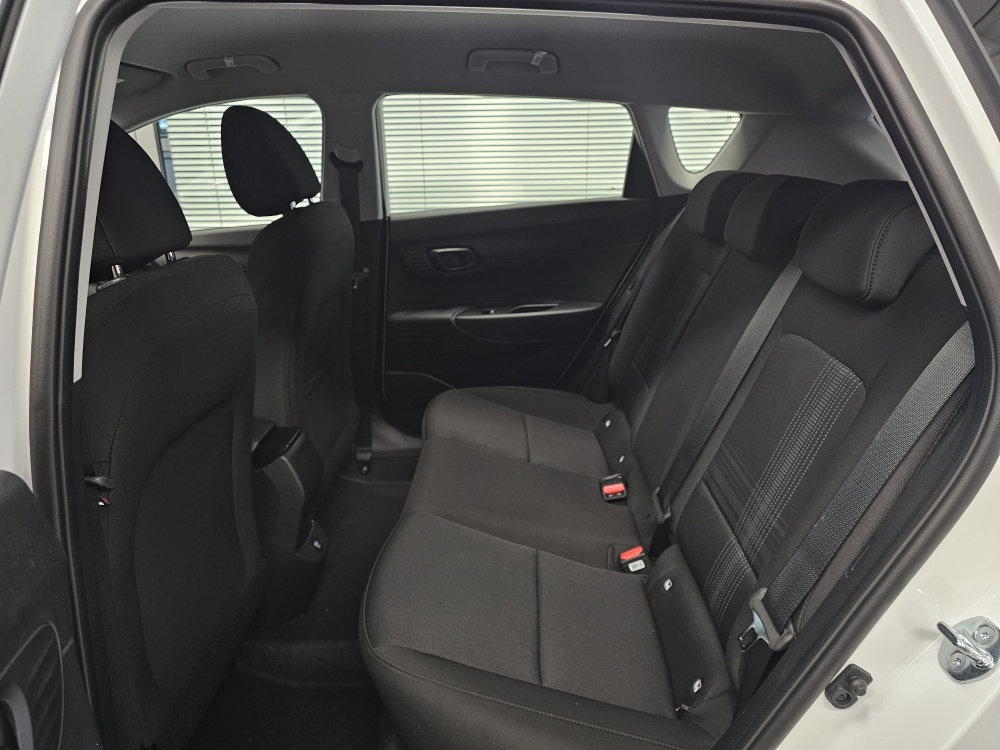 Hyundai Bayon bei Hoffmann Automobile in Wolfsburg kaufen und sofort mitnehmen - Bild 4