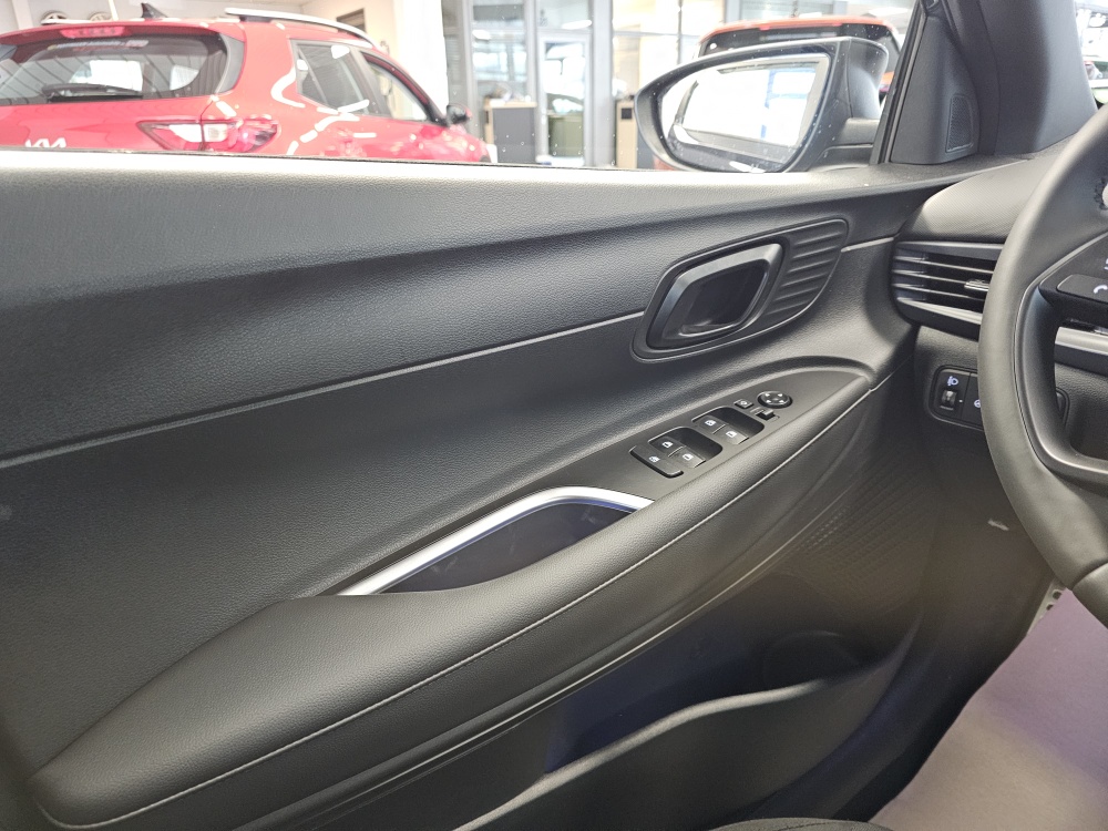 Hyundai Bayon bei Hoffmann Automobile in Wolfsburg kaufen und sofort mitnehmen - Bild 19