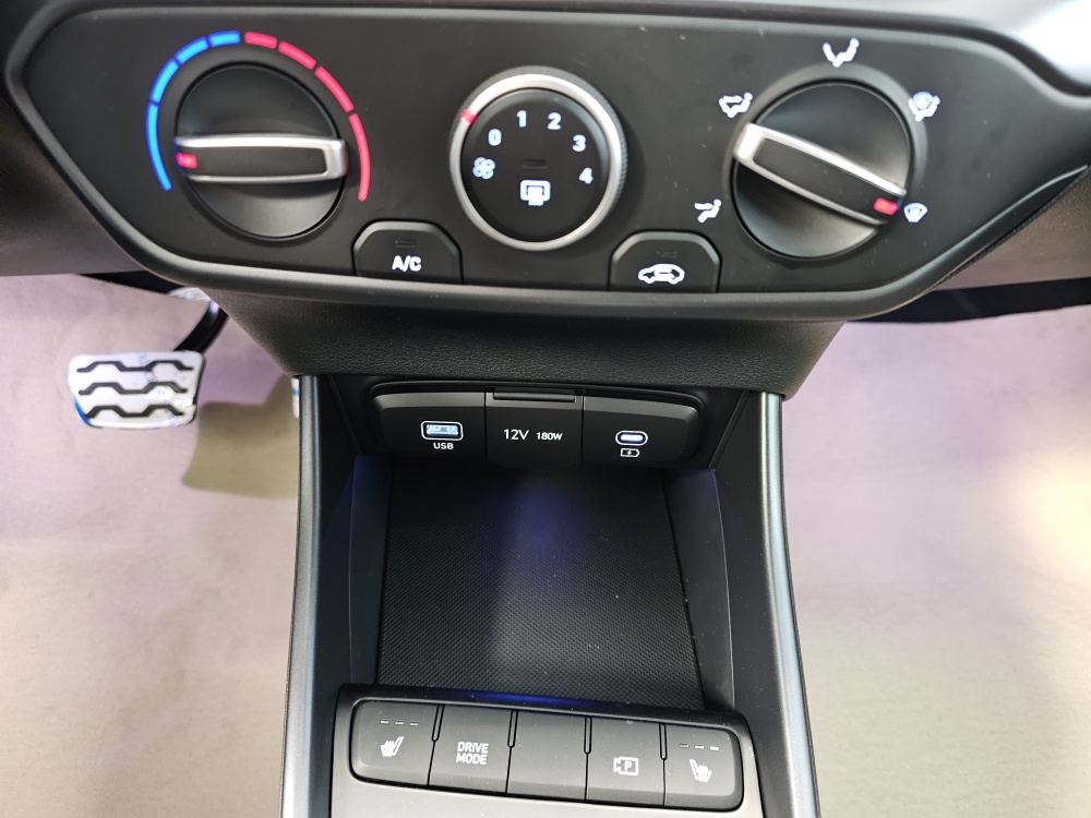 Hyundai Bayon bei Hoffmann Automobile in Wolfsburg kaufen und sofort mitnehmen - Bild 8