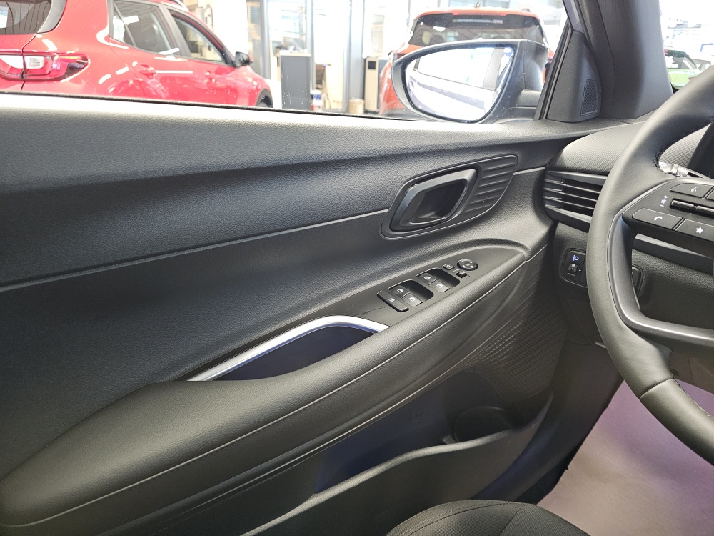 Hyundai Bayon bei Hoffmann Automobile in Wolfsburg kaufen und sofort mitnehmen - Bild 19