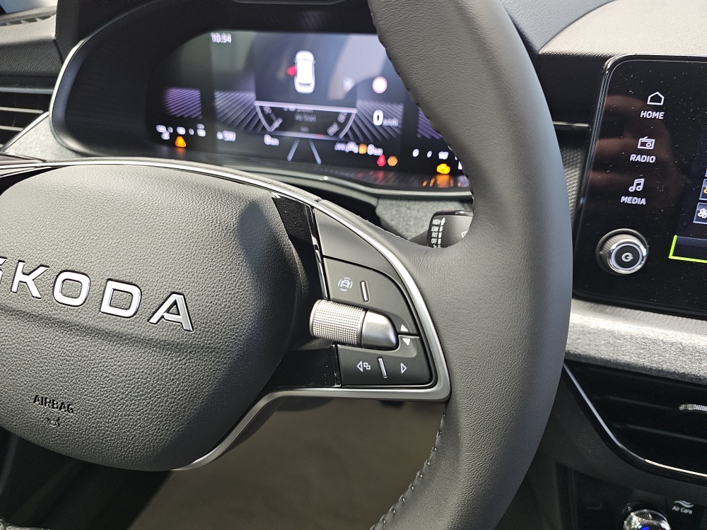 Skoda Kamiq bei Hoffmann Automobile in Wolfsburg kaufen und sofort mitnehmen - Bild 15