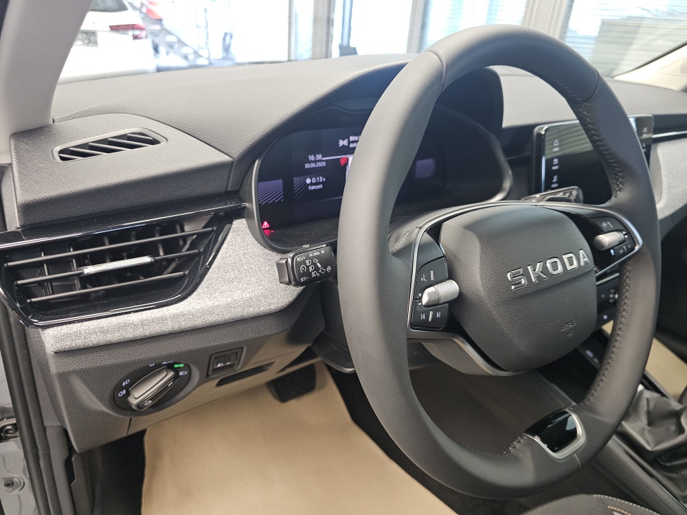 Skoda Kamiq bei Hoffmann Automobile in Wolfsburg kaufen und sofort mitnehmen - Bild 20