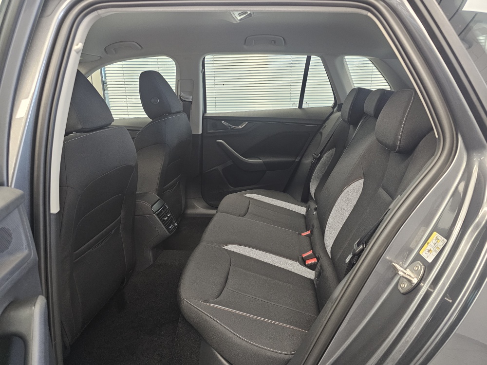 Skoda Kamiq bei Hoffmann Automobile in Wolfsburg kaufen und sofort mitnehmen - Bild 4