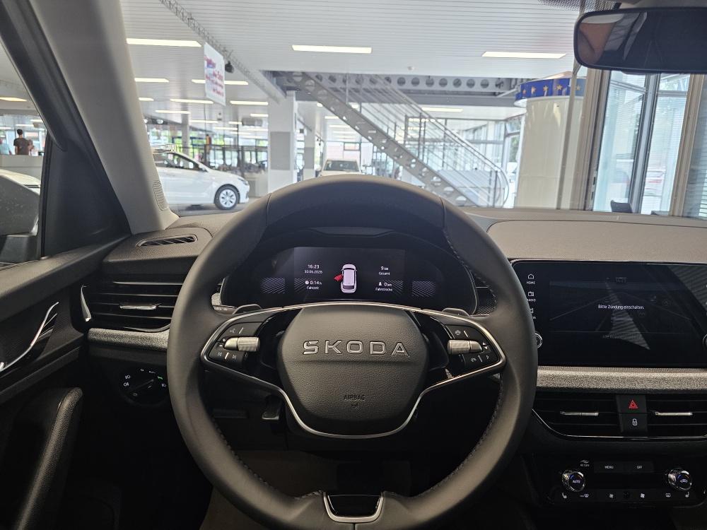 Skoda Kamiq bei Hoffmann Automobile in Wolfsburg kaufen und sofort mitnehmen - Bild 19