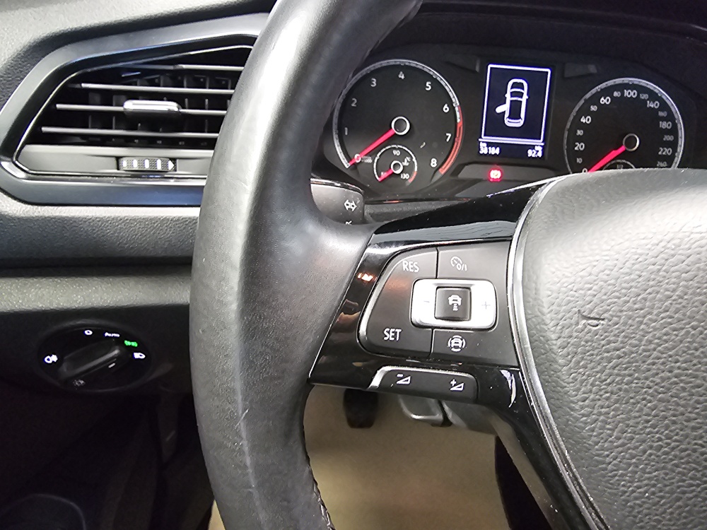 VW T-Roc bei Hoffmann Automobile in Wolfsburg kaufen und sofort mitnehmen - Bild 15