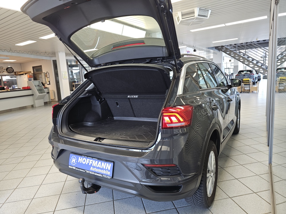 VW T-Roc bei Hoffmann Automobile in Wolfsburg kaufen und sofort mitnehmen - Bild 2