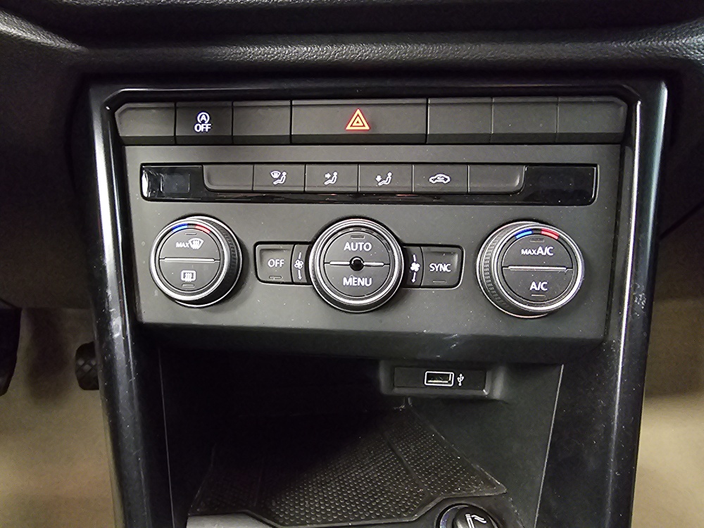 VW T-Roc bei Hoffmann Automobile in Wolfsburg kaufen und sofort mitnehmen - Bild 8