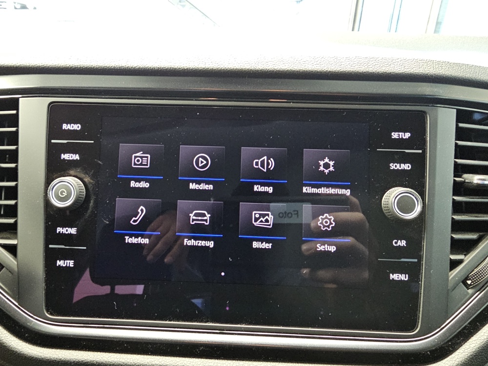 VW T-Roc bei Hoffmann Automobile in Wolfsburg kaufen und sofort mitnehmen - Bild 9