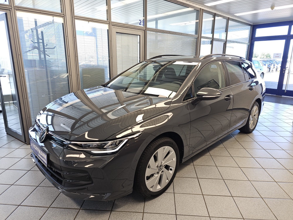 VW Golf Variant Life für nur 31.950,- € bei Hoffmann Automobile in Wolfsburg kaufen und sofort mitnehmen