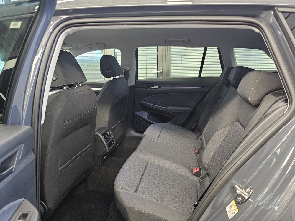VW Golf Variant bei Hoffmann Automobile in Wolfsburg kaufen und sofort mitnehmen - Bild 7