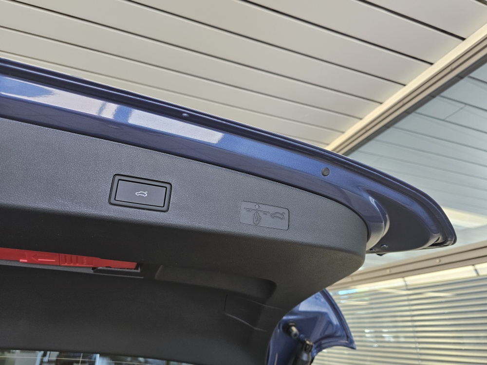 VW Golf Variant bei Hoffmann Automobile in Wolfsburg kaufen und sofort mitnehmen - Bild 3