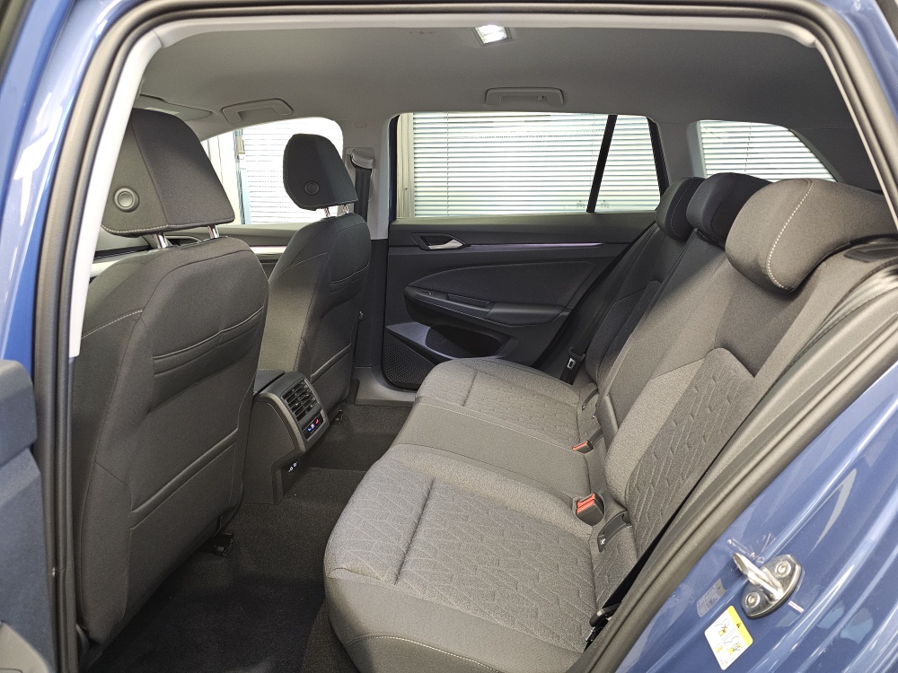 VW Golf Variant bei Hoffmann Automobile in Wolfsburg kaufen und sofort mitnehmen - Bild 7