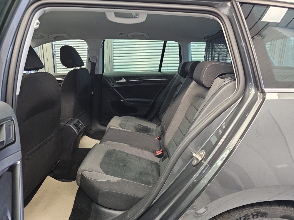 VW Golf Variant bei Hoffmann Automobile in Wolfsburg kaufen und sofort mitnehmen - Bild 6