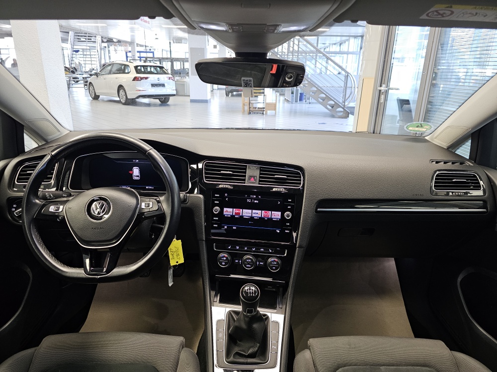 VW Golf Variant bei Hoffmann Automobile in Wolfsburg kaufen und sofort mitnehmen - Bild 7