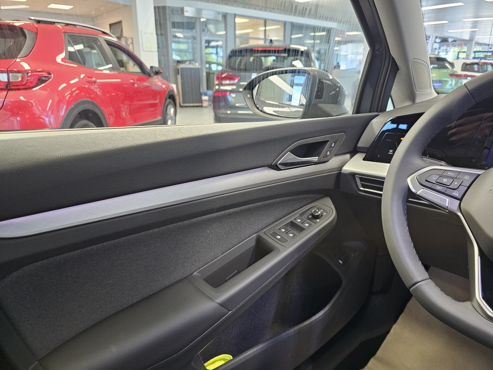 VW Golf Variant bei Hoffmann Automobile in Wolfsburg kaufen und sofort mitnehmen - Bild 22