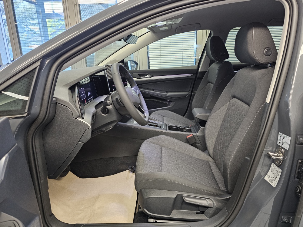 VW Golf Variant bei Hoffmann Automobile in Wolfsburg kaufen und sofort mitnehmen - Bild 25