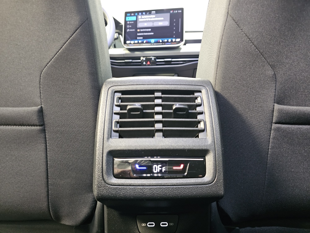 VW Golf Variant bei Hoffmann Automobile in Wolfsburg kaufen und sofort mitnehmen - Bild 8