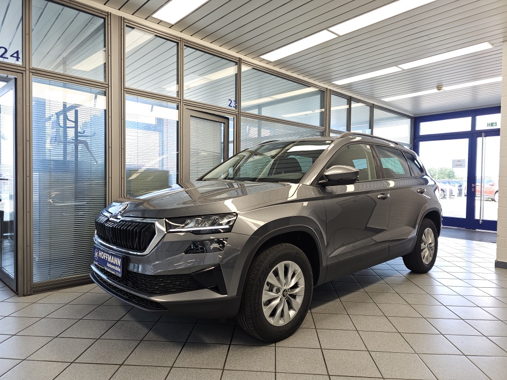 Skoda Karoq bei Hoffmann Automobile in Wolfsburg kaufen und sofort mitnehmen - Bild 1