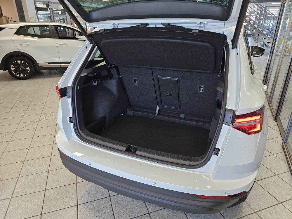 Skoda Karoq bei Hoffmann Automobile in Wolfsburg kaufen und sofort mitnehmen - Bild 2