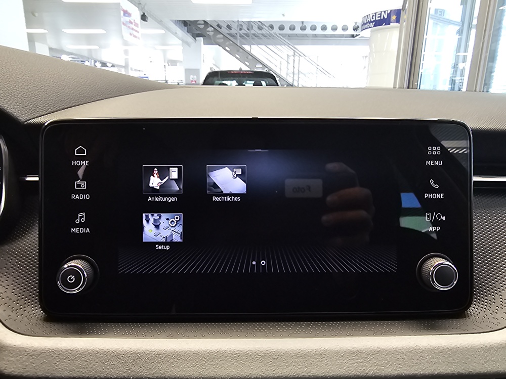 Skoda Kamiq bei Hoffmann Automobile in Wolfsburg kaufen und sofort mitnehmen - Bild 12