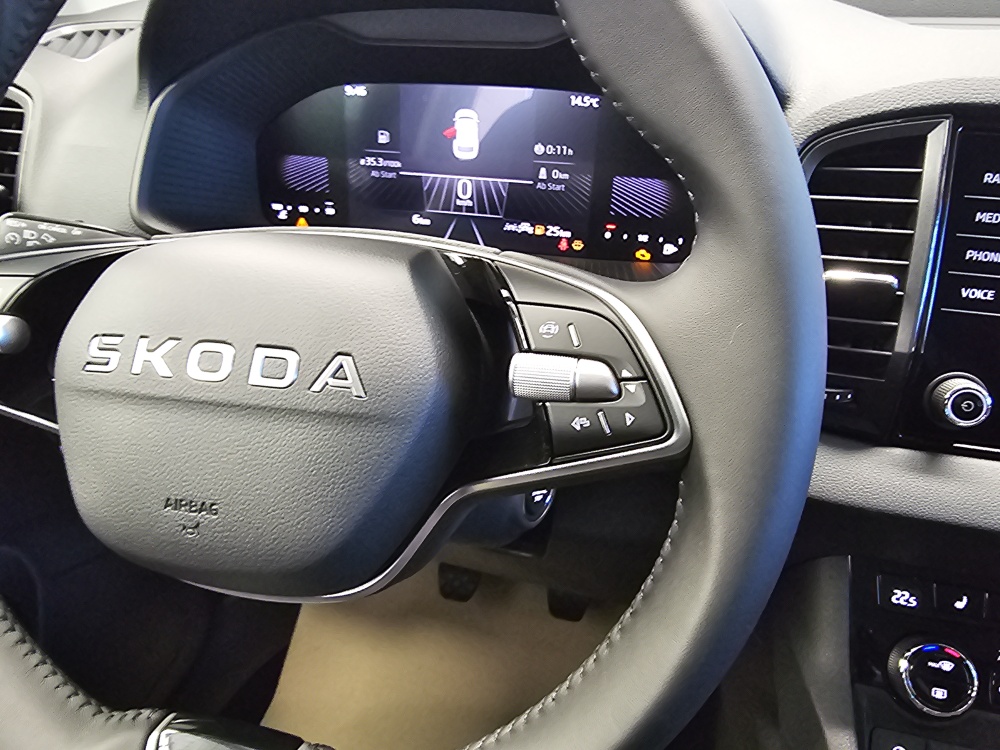 Skoda Karoq bei Hoffmann Automobile in Wolfsburg kaufen und sofort mitnehmen - Bild 19