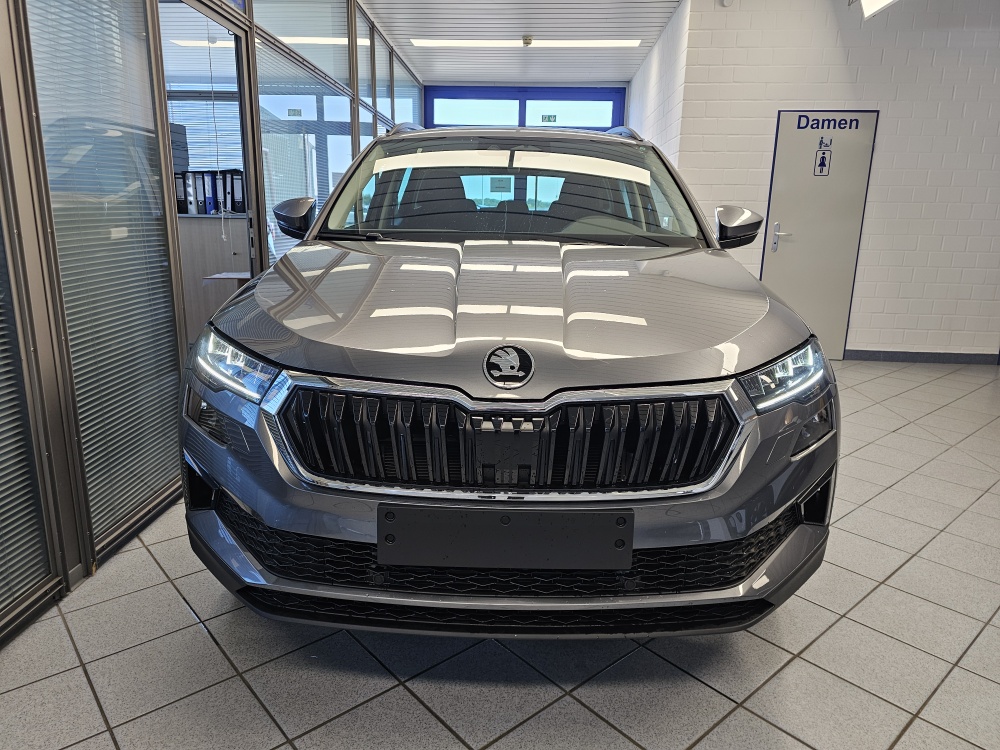 Skoda Karoq bei Hoffmann Automobile in Wolfsburg kaufen und sofort mitnehmen - Bild 28
