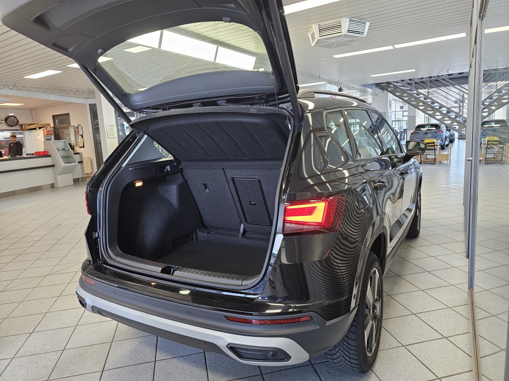 Seat Ateca bei Hoffmann Automobile in Wolfsburg kaufen und sofort mitnehmen - Bild 2
