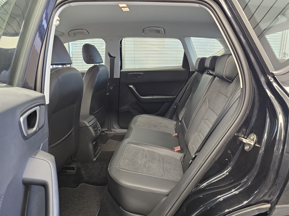 Seat Ateca bei Hoffmann Automobile in Wolfsburg kaufen und sofort mitnehmen - Bild 7