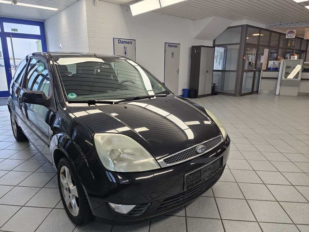 Ford Fiesta bei Hoffmann Automobile in Wolfsburg kaufen und sofort mitnehmen - Bild 15