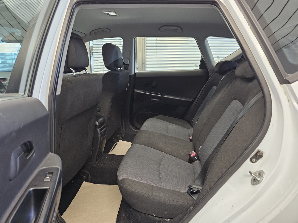 Kia Ceed bei Hoffmann Automobile in Wolfsburg kaufen und sofort mitnehmen - Bild 4