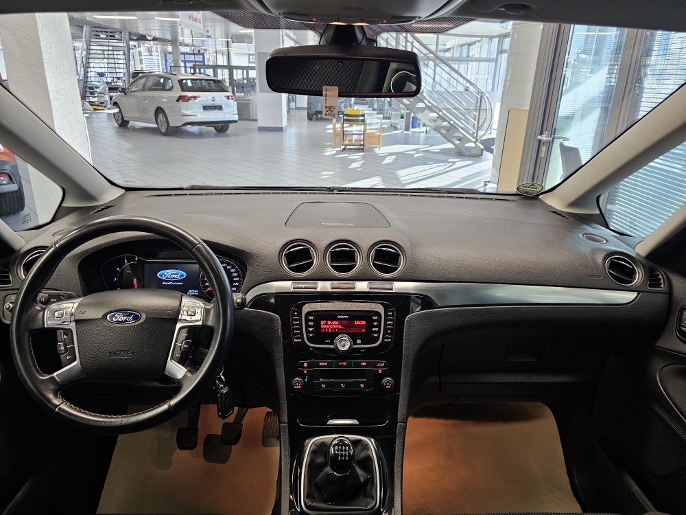 Ford Galaxy bei Hoffmann Automobile in Wolfsburg kaufen und sofort mitnehmen - Bild 5