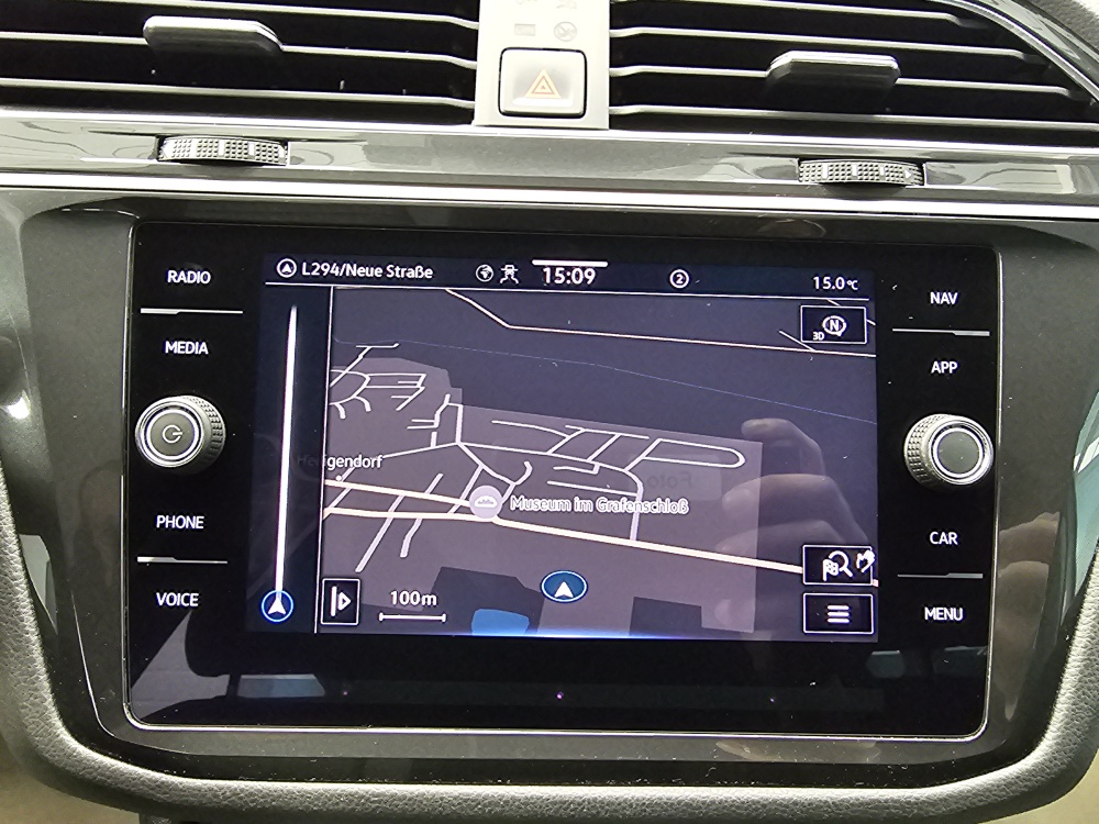 VW Tiguan bei Hoffmann Automobile in Wolfsburg kaufen und sofort mitnehmen - Bild 12