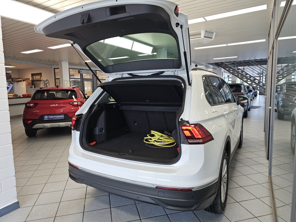 VW Tiguan bei Hoffmann Automobile in Wolfsburg kaufen und sofort mitnehmen - Bild 2