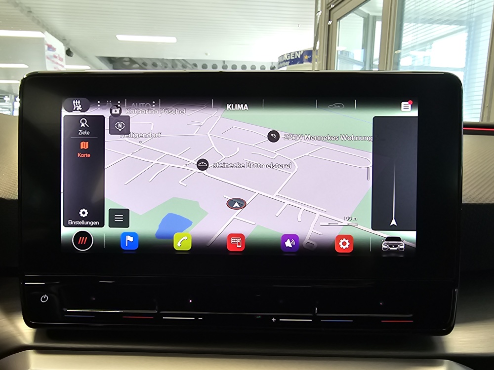 Seat Leon bei Hoffmann Automobile in Wolfsburg kaufen und sofort mitnehmen - Bild 13