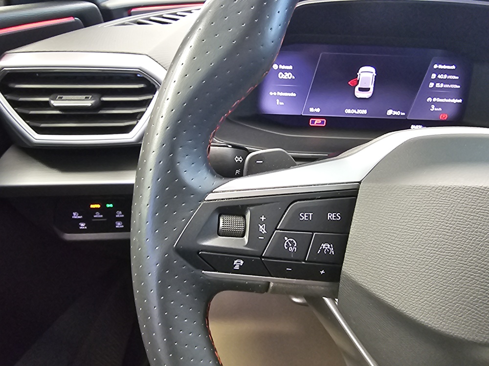 Seat Leon bei Hoffmann Automobile in Wolfsburg kaufen und sofort mitnehmen - Bild 26