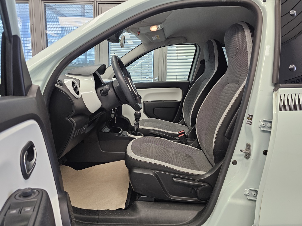 Renault Twingo bei Hoffmann Automobile in Wolfsburg kaufen und sofort mitnehmen - Bild 17