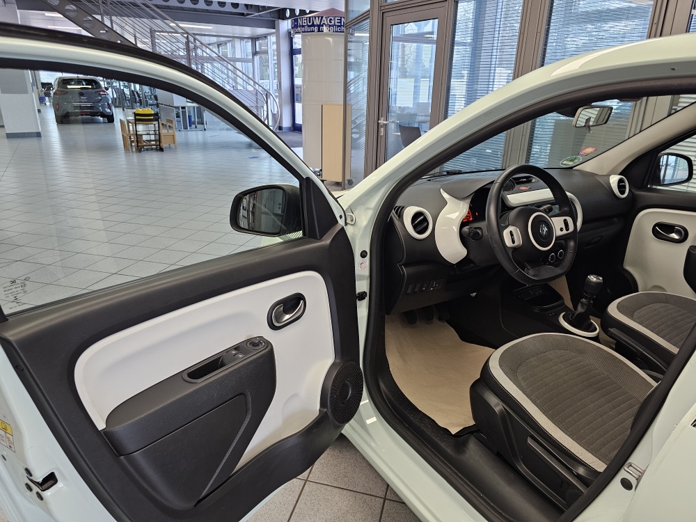Renault Twingo bei Hoffmann Automobile in Wolfsburg kaufen und sofort mitnehmen - Bild 18