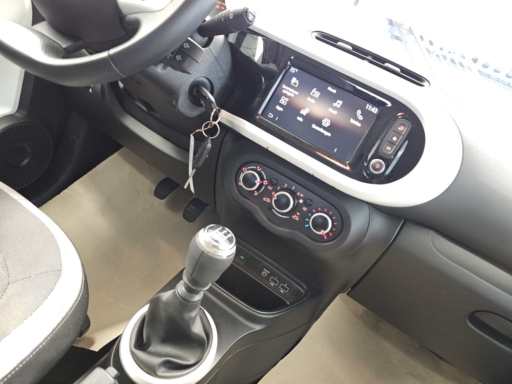 Renault Twingo bei Hoffmann Automobile in Wolfsburg kaufen und sofort mitnehmen - Bild 6