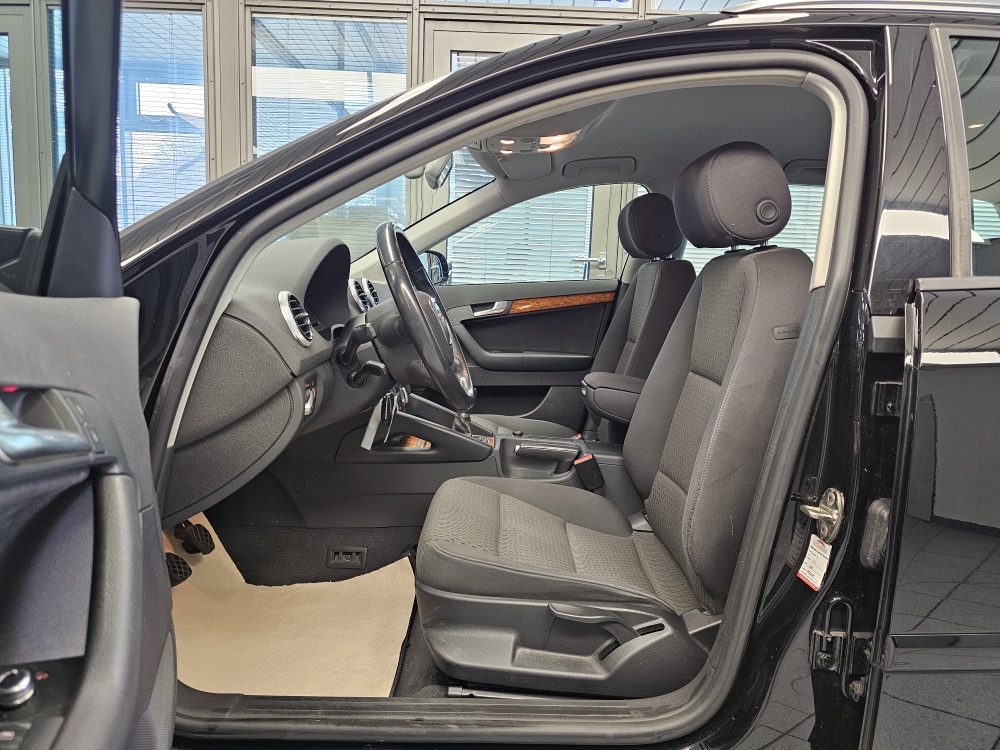 Audi A3 Sportback bei Hoffmann Automobile in Wolfsburg kaufen und sofort mitnehmen - Bild 13