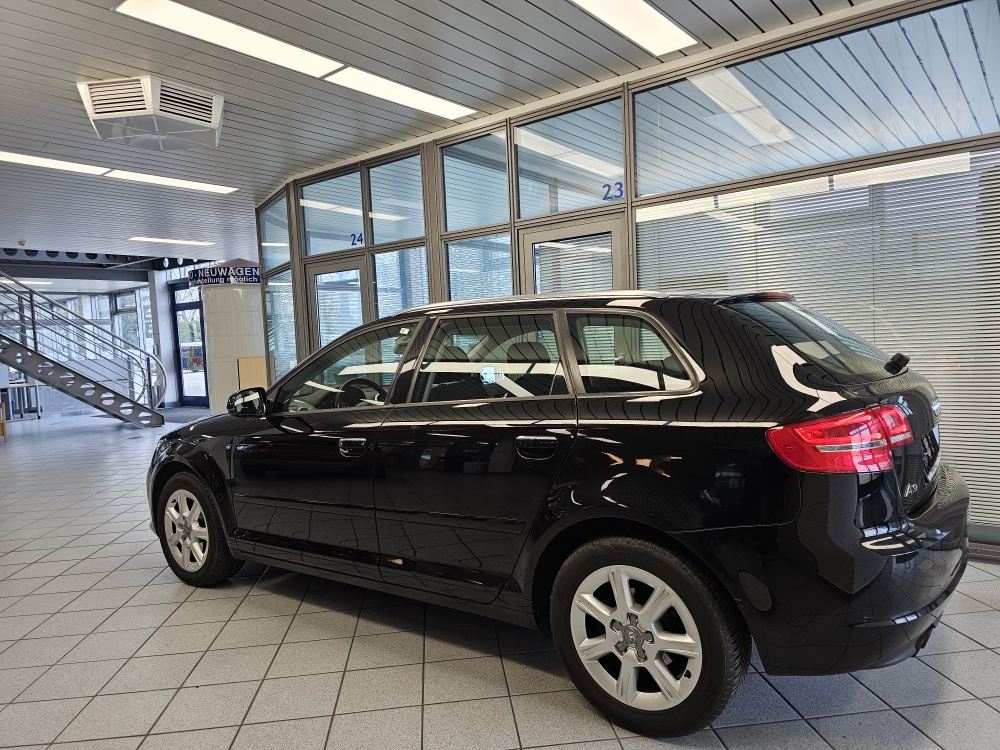 Audi A3 Sportback bei Hoffmann Automobile in Wolfsburg kaufen und sofort mitnehmen - Bild 15